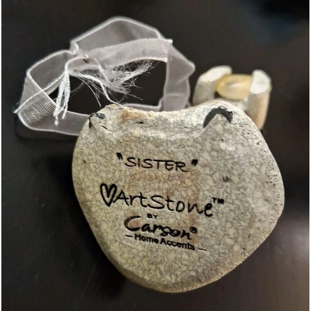 Sister ARTSTONE by Carson Home Accents with Glow In the Dark Heart, Read desc.